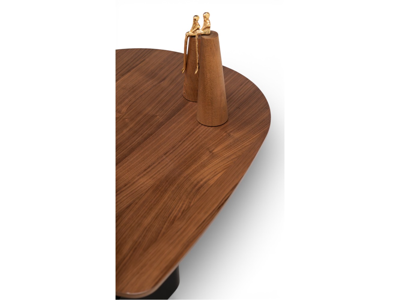 672 Walnut Travertine