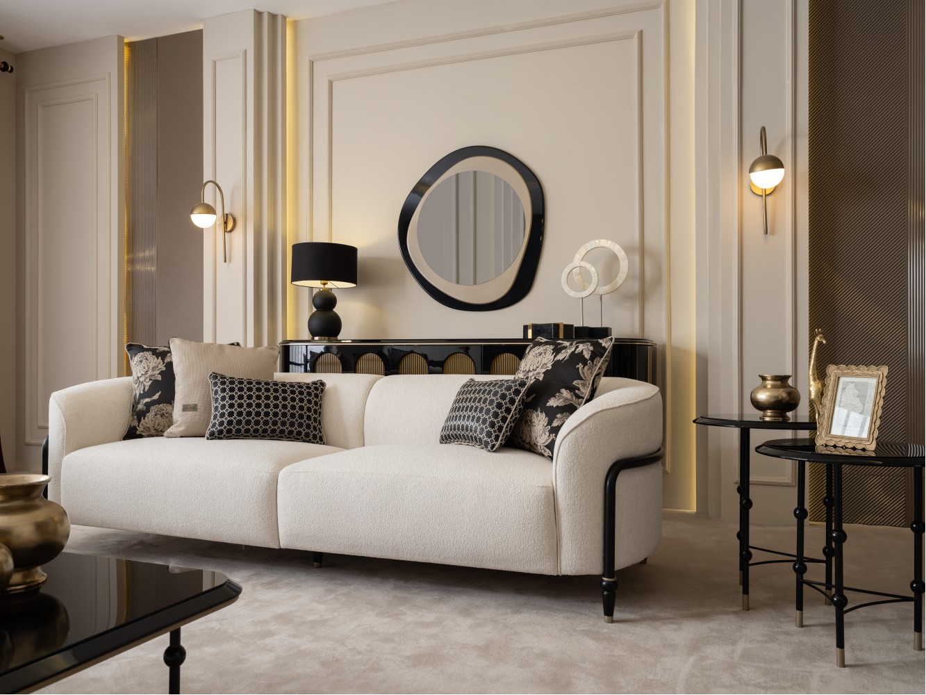 Granada Living Room Set