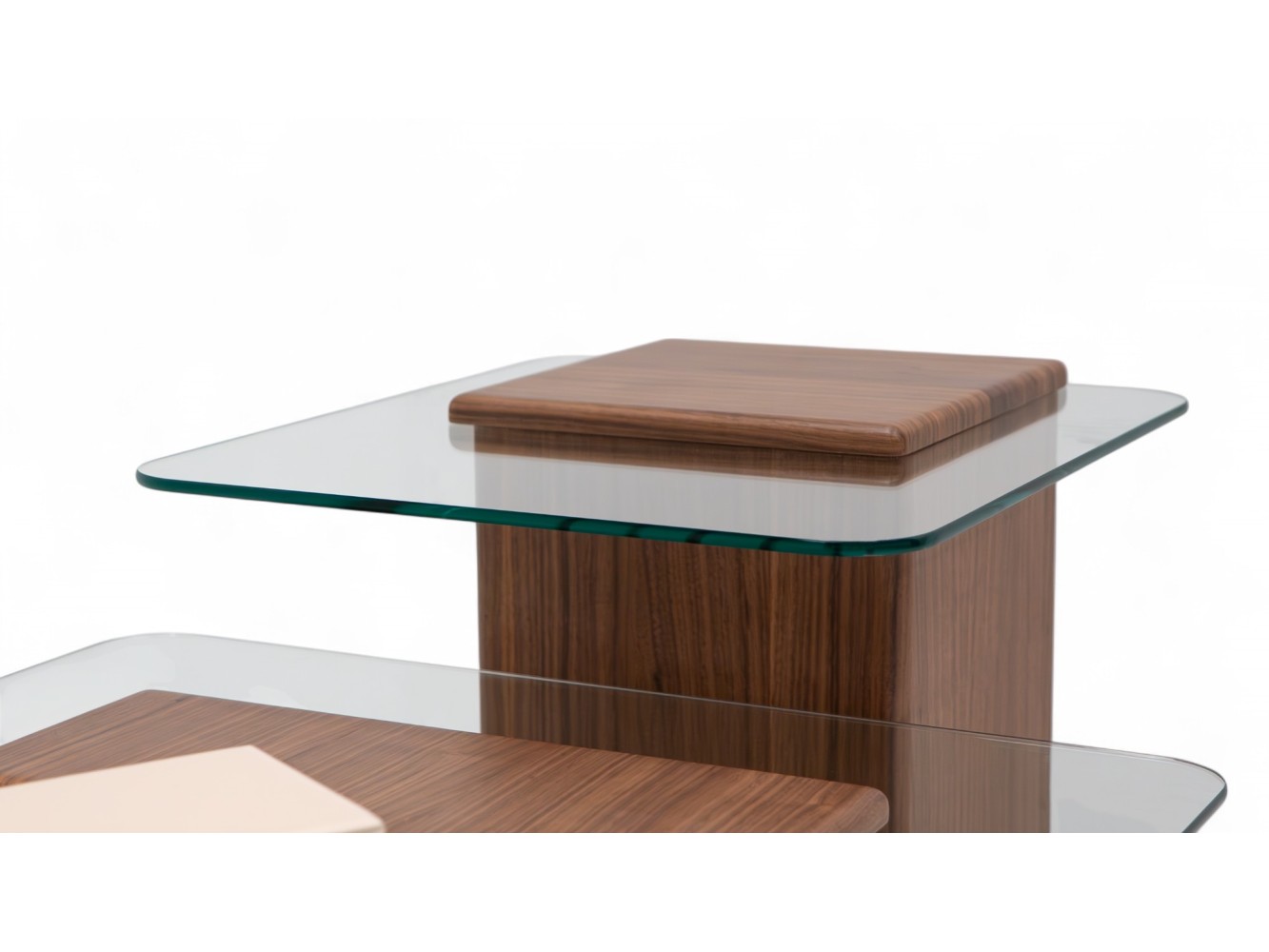 945 - 946 Walnut Set Of 2