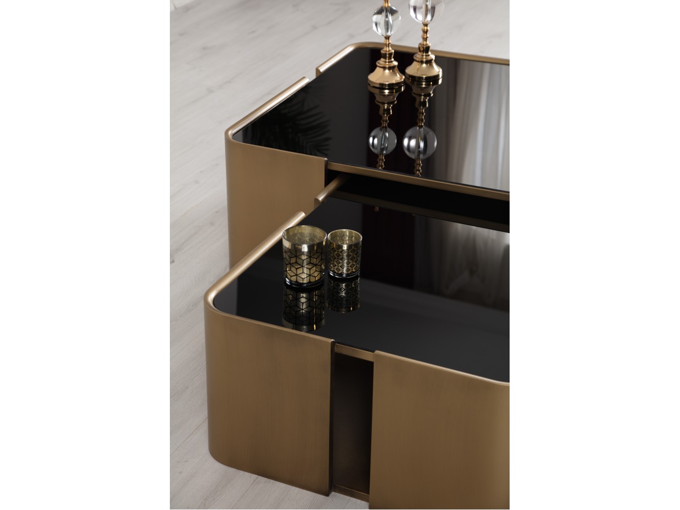 678 Patina Gold Black Glass Set Of 2