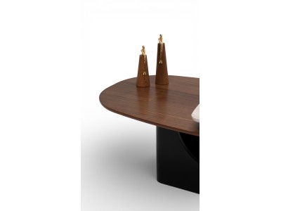 672 Walnut Travertine