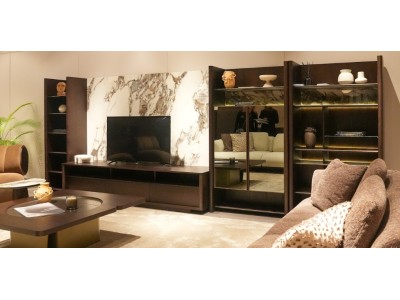 LESS WALL UNIT WITH ITALIAN PORCELAIN