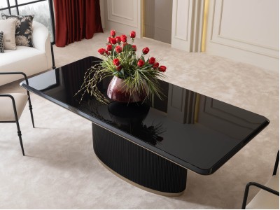 Granada Dining Room Set