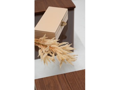 945 - 946 Walnut Set Of 2